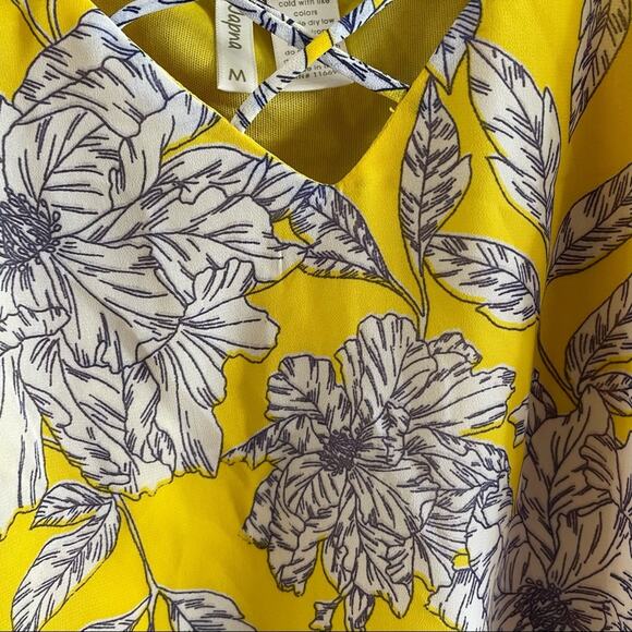 Japna Yellow Floral Spaghetti Strap Flowy Tank Top Medium - Picture 6 of 6